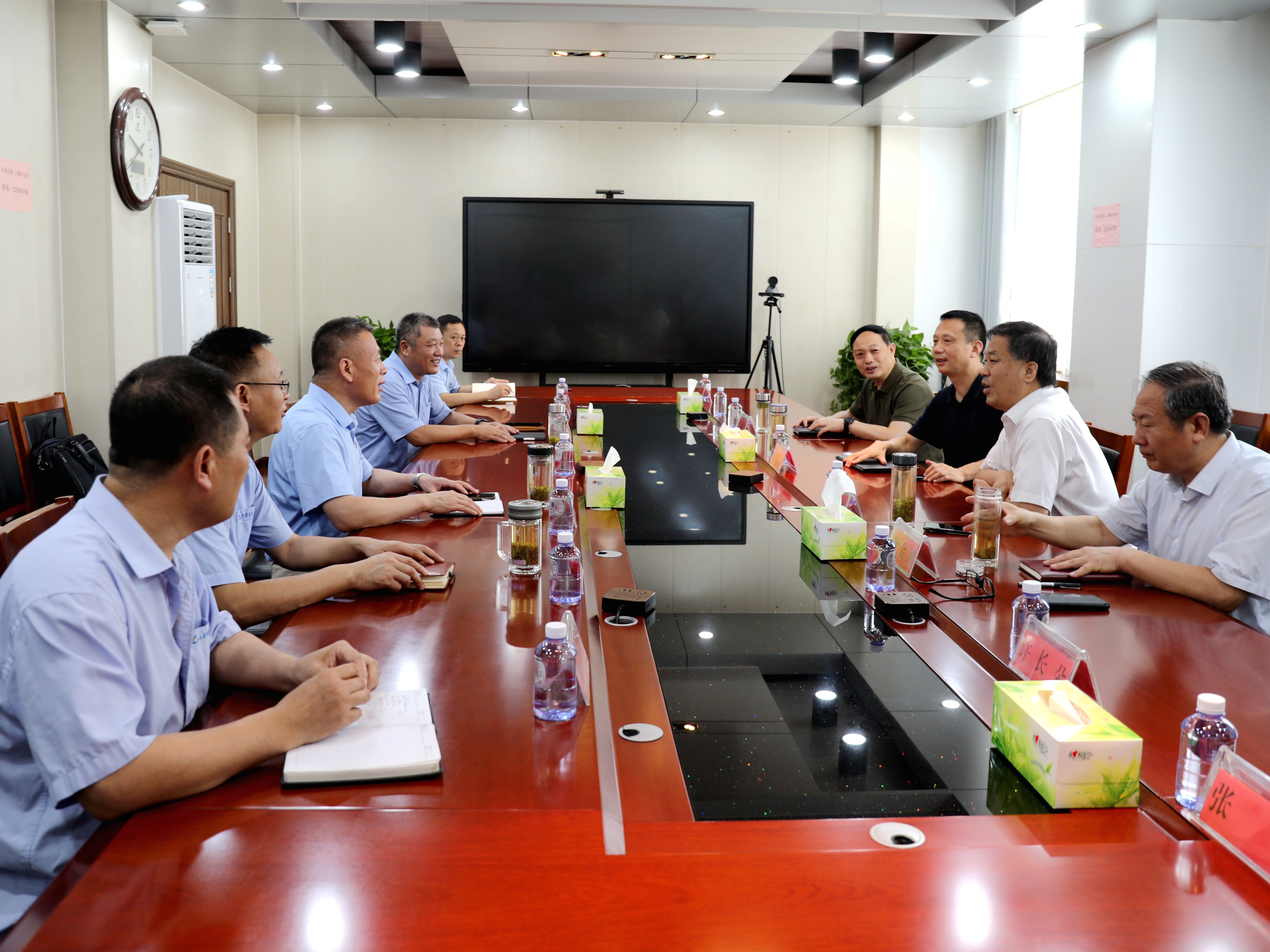 要聞 | 國(guó)家礦山安全監(jiān)察局山東局監(jiān)察執(zhí)法五處到北徐樓煤礦開(kāi)展安全生產(chǎn)執(zhí)法檢查